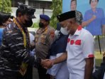 Wakil Ketua DPRD Balikpapan Budiono menyambut kedatangan KASAL Laksamana TNI Yudo Margono, SE, MM bersama Ketum Jalasenastri Vero Yudo Margono