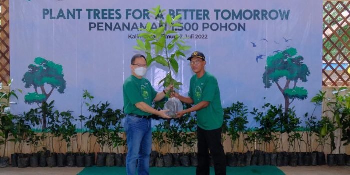 Konsisten Dukung Program Penghijauan, BCA Tanam 1.500 Pohon di Hutan Wisata Meranti  