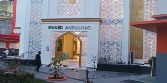 Masjid Amirulhaq telah diresmikan sebagai Masjid Kampus Universitas Balikpapan (Uniba). Foto: BorneoFlash.com/Niken.