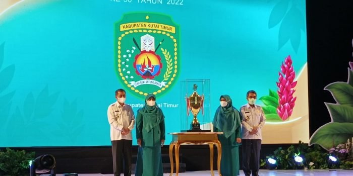 Kabupaten Kutim Sebagai Juara Umum HKG PKK Ke-50  