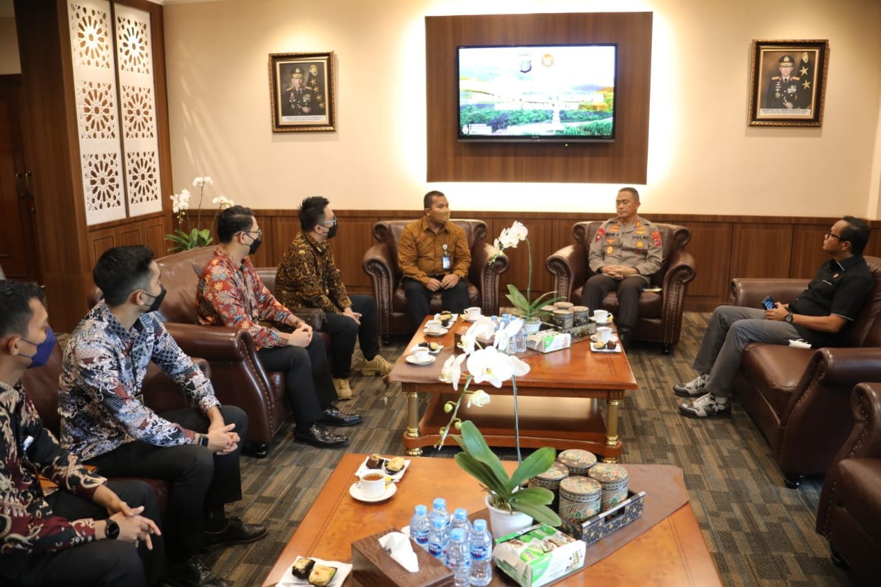 Courtesy Call KPPU Kanwil V Kalimantan ke Polda Kaltim   