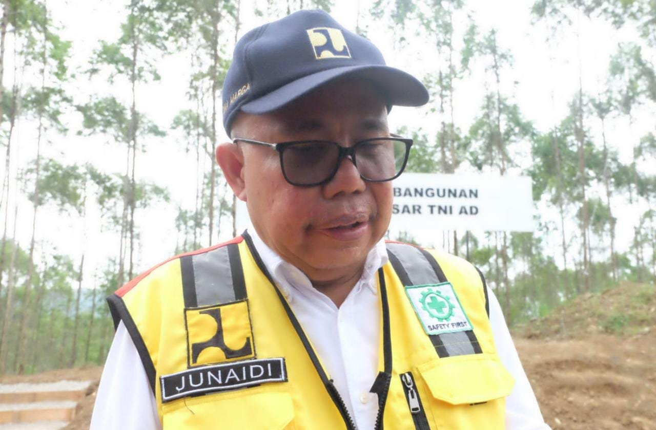 Kementerian PUPR Bangun Jalan Akses untuk Logistik Pembangunan IKN  