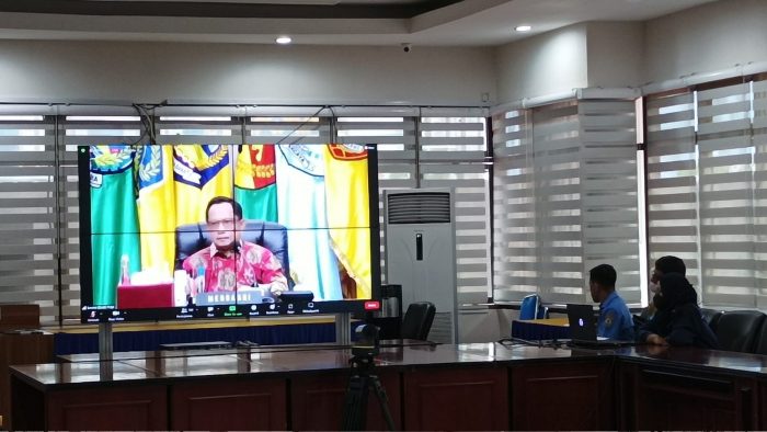 Rakornas diikuti seluruh Pemerintah Provinsi, Kabupaten dan Kota Seluruh Indonesia yang dipimpin Menteri Dalam Negeri (Mendagri) Republik Indonesia Muhammad Tito Karnavian, untuk membahas Pengendalian Inflasi secara virtual di Ruang Rapat 1 Kantor Wali Kota Balikpapan, Selasa (30/08/2022). Foto: BorneoFlash.com/Niken.