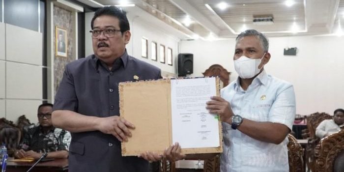 Rapat paripurna DPRD Balikpapan dengan Pemkot Balikpapan secara virtual di Ruang Rapat Gabungan Kantor DPRD Balikpapan, pada Kamis (1/9/2022). Foto: BorneoFlash.com/Niken.