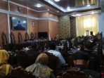 Rapat paripurna ke 21 masa sidang III, dengan agenda Pengesahan Rancangan Peraturan DPRD Kota Balikpapan Tentang Tata Beracara Badan Kehormatan, di Ruang Rapat Paripurna DPRD Kota Balikpapan, Senin (12/9/2022). Foto: BorneoFlash.com/Niken.