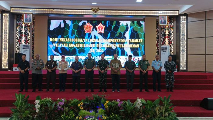 Kegiatan Komsos TNI bersama Komponen Masyarakat wilayah Kogabwilhan II, yang berlangsung di Makodam VI/Mulawarman, Kamis (29/9/2022). Foto:BorneoFlash.com/Niken Sulastri.
