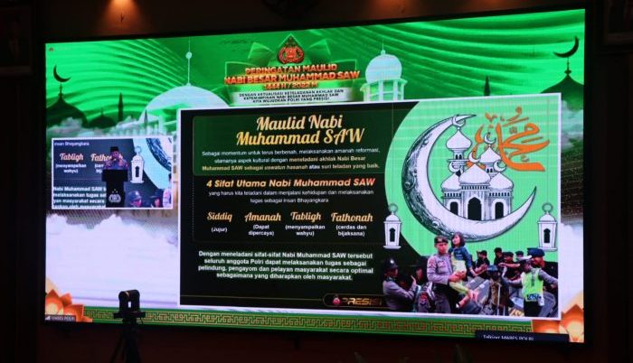 Polda Kalimantan Timur (Kaltim) gelar peringatan Maulid Nabi Muhammad SAW 1444 H secara virtual, di Gedung Mahakam Polda Kaltim, Selasa (18/10/2022). Foto: HO/Humas Polda Kaltim.