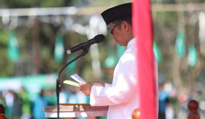 Wali Kota Balikpapan H Rahmad Mas'ud pada upacara Hari Santri Tahun 2022, di lapangan merdeka, Minggu (22/10/2022). Foto: BorneoFlash.com/Niken Sulastri.