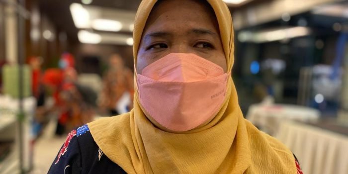 Kepala Dinas Pemberdayaan Perempuan dan Perlindungan Anak dan Keluarga Berencana Kota Balikpapan, Alwiati. Foto: BorneoFlash.com/Niken Sulastri.