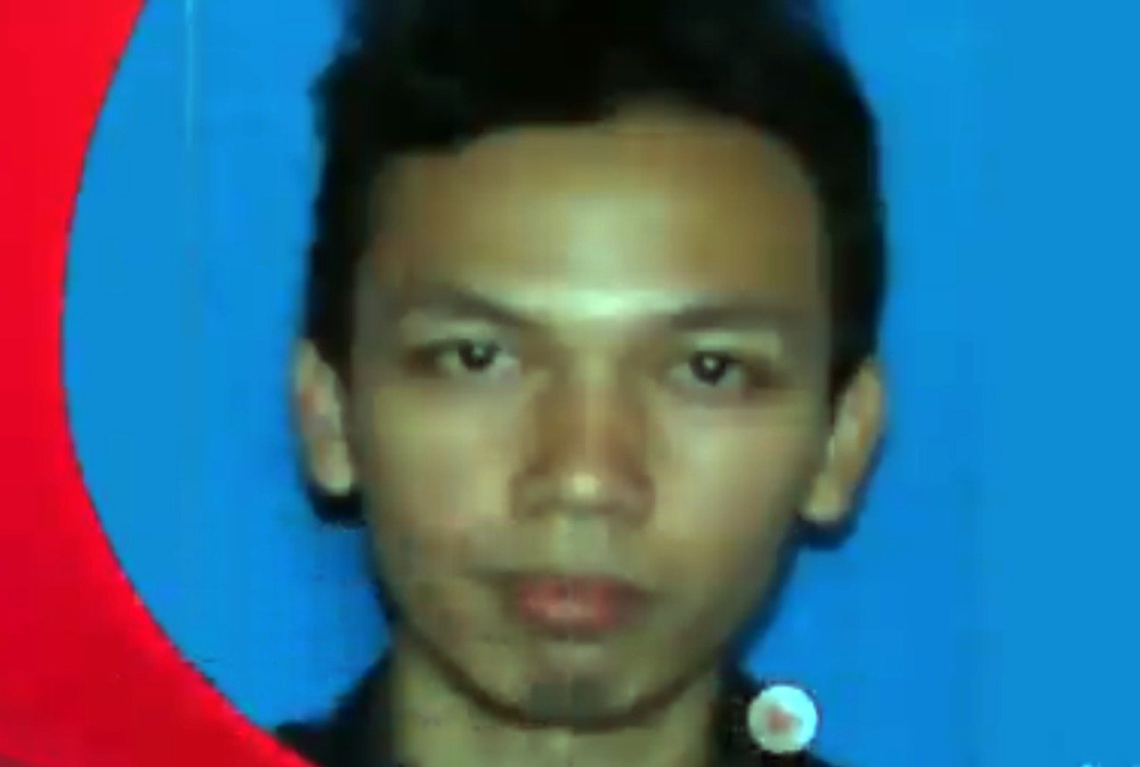 Wajah Agus Sujatno Pelaku Bom Bunuh Diri di Polsek Astana Anyar