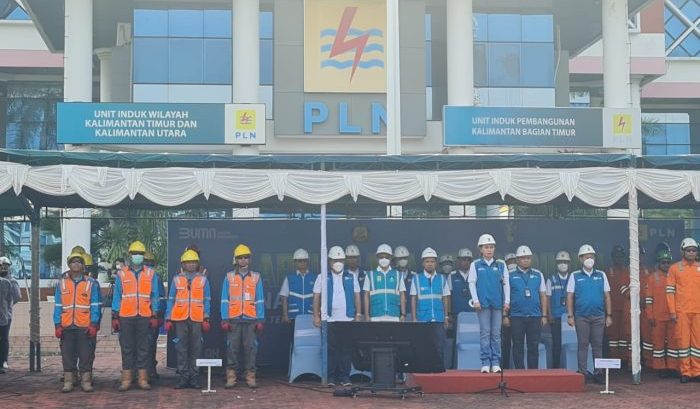 PT PLN (Persero) Unit Induk Distribusi (UID) Kalimantan Timur dan Kalimantan Utara Melaksanakan Apel Siaga untuk memastikan keandalan listrik tetap terjaga menjelang hari raya natal 2022 dan tahun bar 2023. Foto: HO.