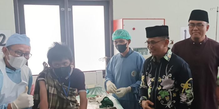 Baznas Kota Balikpapan dan Bazma Pertamina Gelar Khitan Massal