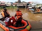 Proses Evakuasi Laka Air di Perairan Berau