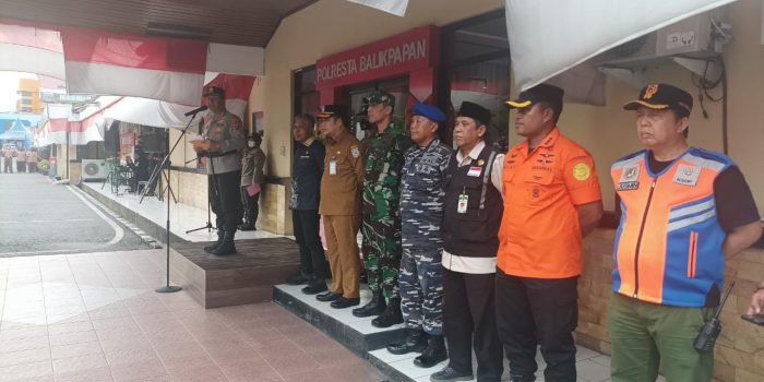 Ratusan Personel Gabungan Siap Amankan Malam Tahun Baru 2023 di Kota Balikpapan