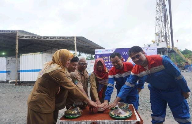 PT Pertamina EP (PEP) Bunyu Field memulai proses tajak pengeboran sumur B-2118 dan B-2221, di Desa Bunyu Selatan, Kecamatan Bunyu, Kabupaten Bulungan, Kalimantan Utara, pada 10 Januari 2023. Foto: BorneoFlash.com/Niken Sulastri.