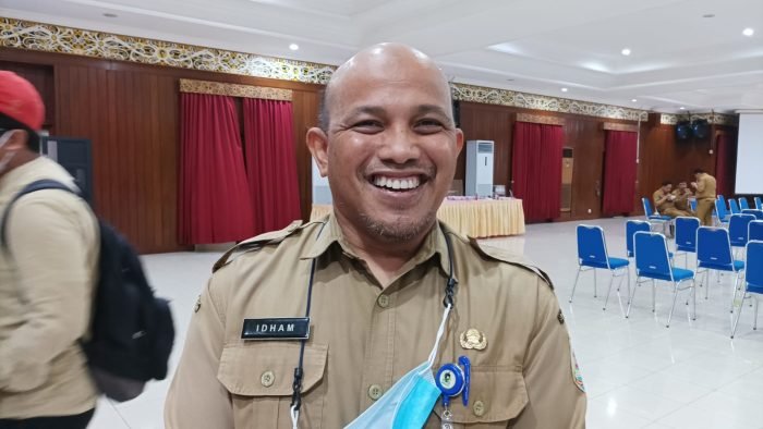 Plt Kepala BPPDRD Kota Balikpapan, Idham. Foto: BorneoFlash.com/Niken Sulastri.