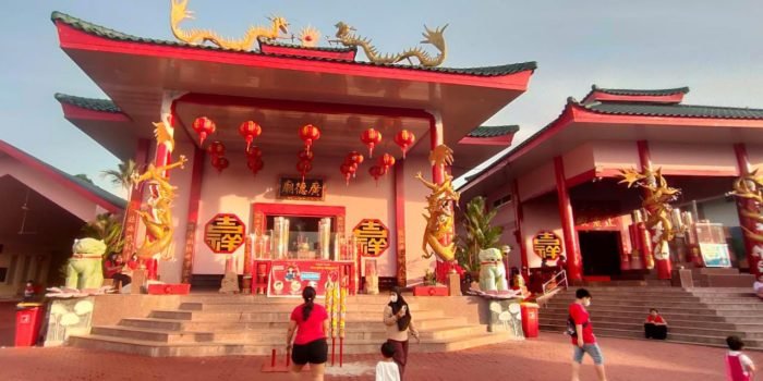 Perayaan Tahun Baru Cina di Klenteng Setya Dharma Balikpapan