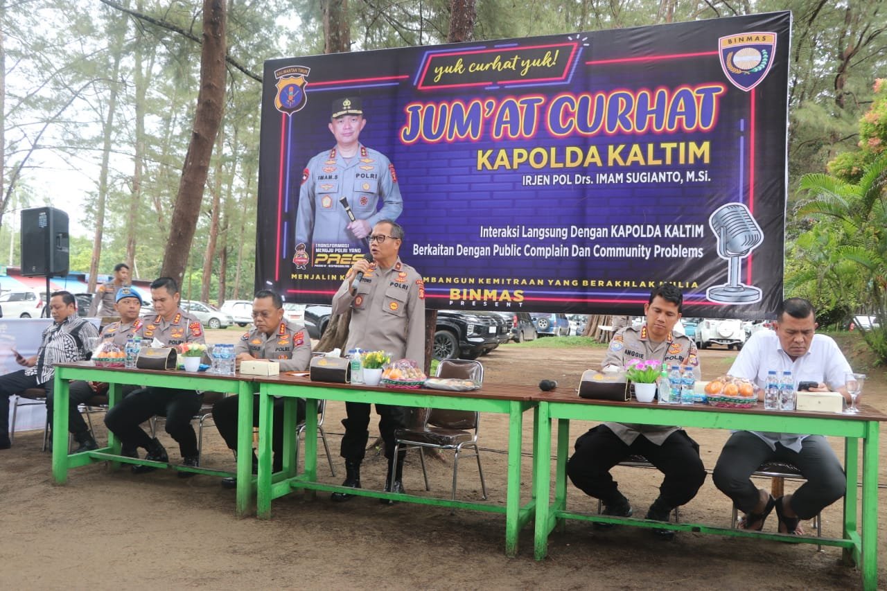 Perkuat Komunikasi Warga dengan Polri, Wakapolda Kaltim Dengarkan Keluhan Masyarakat Lewat Jumat Curhat