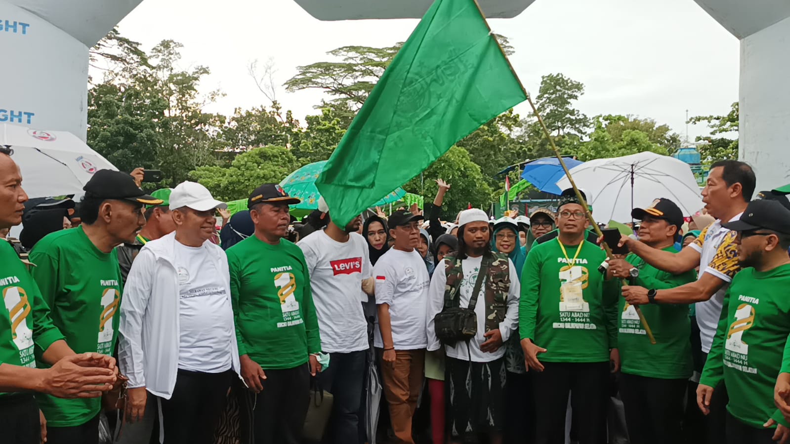 Harlah 1 Abad NU, MWCNU Balsel Gelar Jalan Sehat 
