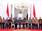Pertemuan antara jajaran pengurus dan Komite Eksekutif (Exco) PSSI dengan Presiden RI Joko Widodo di Istana Merdeka, Jakarta, Senin (20/2/2023). Foto: HO/pssi.org.