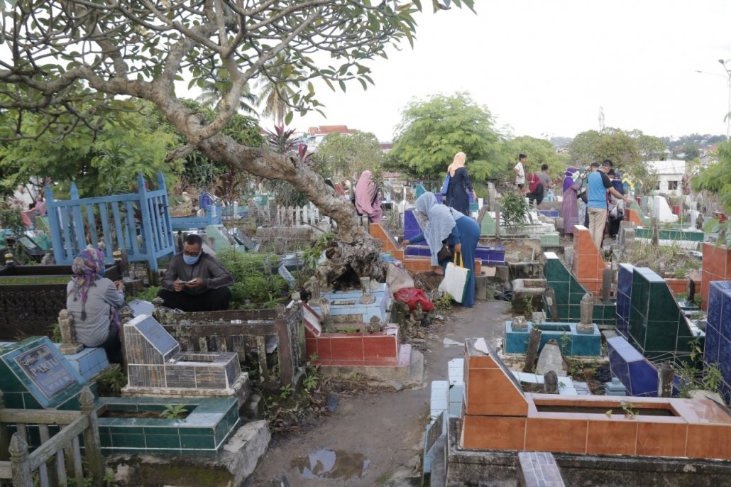 Jelang Ramadhan, Ziarah Kubur Berkaitan Erat dengan Budaya Indonesia