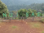 Puncak bukit Nui Sae, objek wisata yang berada di Desa Long Gelang, Kecamatan Long Ikis, Kabupaten Paser, Kalimantan Timur. Foto: Tangkap layar Ibonks Channel