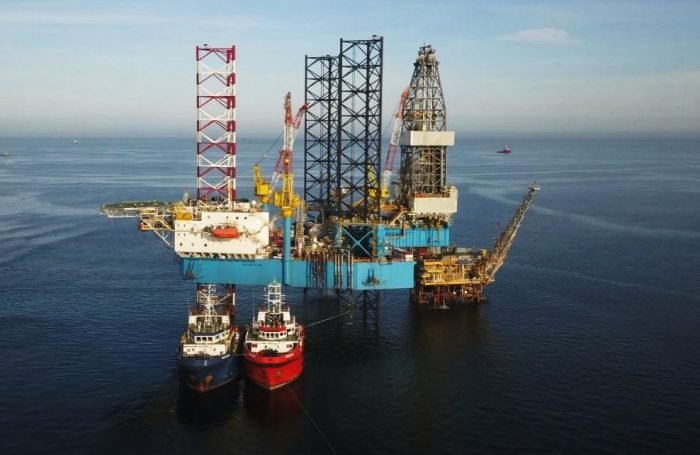 Kegiatan Pengeboran Offshore di South Mahakam. Foto: HO/PT PHM.