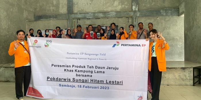 Peresmian produk teh daun jeruju khas Kelurahan Kampung Lama, Kecamatan Samboja, Kabupaten Kutai Kartanegara. Foto: HO/PEP Sangasanga Field.