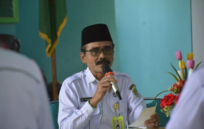 Kepala Kemenag Kabupaten Paser, Drs. H. Maslekhan. Foto: HO.