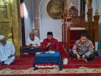Polda Kalimantan Timur menggelar pembinaan rohani dan mental (Binrohtal) secara rutin di Masjid Al-Ikhlas, Kamis (06/04/2023). Foto: HO/Humas Polda Kaltim.