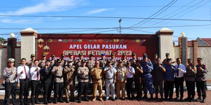 Apel Gelar Pasukan Operasi Ketupat Mahakam 2023 yang dilaksanakan di lapangan Apel Mako Polres Kutai Barat, Senin (17/04/2023). Foto: HO/Humas Polres Kubar.