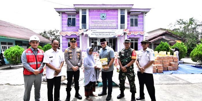 Sambut Hari Raya Idul Fitri, Kideco Bagikan Belasan Ribu Paket Bingkisan Untuk Warga Pra Sejahtera di Lingkar Tambang dan Wilayah Operasional
