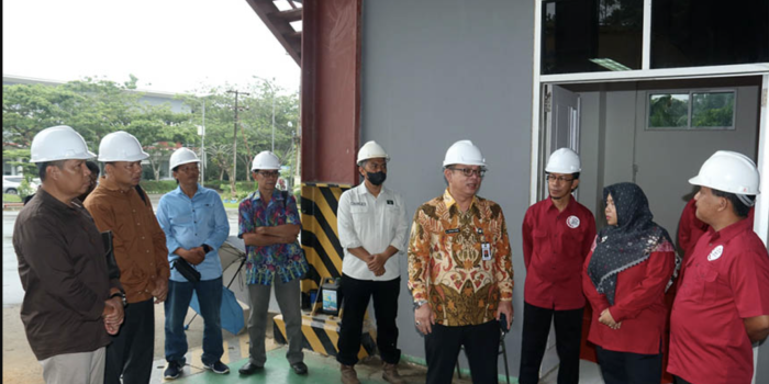 Sekretaris Daerah Kabupaten Mahulu, Dr. Stephanus Madang, S.Sos., M.M mewakili Bupati Mahulu Bonifasius Belawan Geh, S.H.,M.E mengunjungi Kantor Administrasi Politeknik Sinar Mas Berau Coal, Pada Senin (27/3/2023). Foto : Prokopim Mahakam Ulu
