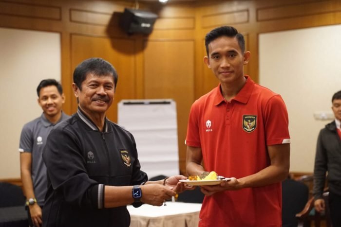 Tim U-22 mengadakan syukuran jelang mengikuti SEA Games 2023. Foto: HO/pssi.org.