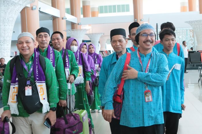 Lion Air (kode penerbangan JT) member of Lion Air Group mengumumkan kembali melayani penerbangan umrah dari Jawa Barat melalui Bandar Udara Internasional Kertajati di Majalengka (KJT) tujuan Arab Saudi. Foto: HO.