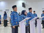 Pelantikan dan pengambilan sumpah tiga pejabat tinggi pratama di lingkungan Pemerintah Kota Balikpapan, di Auditorium Balai Kota, pada hari Kamis (27/4/2023). Foto: Niken/BorneoFlash.com