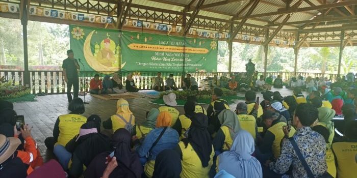 Wali Kota Balikpapan Berikan Bonus Kepada DLH Atas Keberhasilan Meraih Adipura Kencana