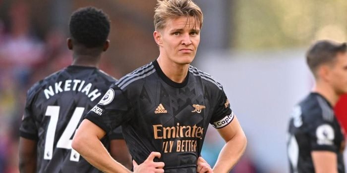 Liga Inggris 2022/2023, Arsenal: 248 Hari yang Sia-sia di Puncak Klasemen