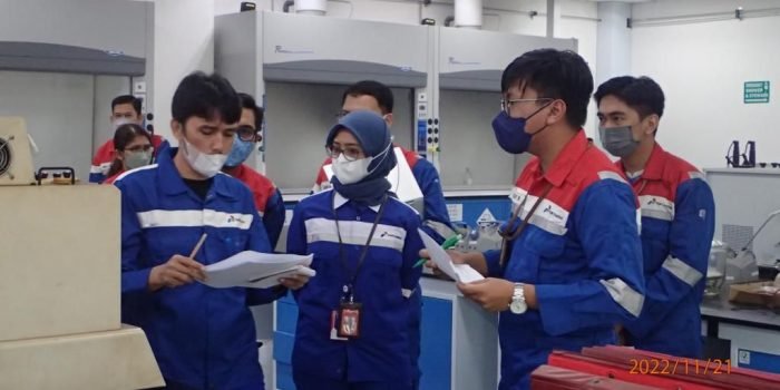 PT Kilang Pertamina Internasional (KPI) Unit Balikpapan Memiliki laboratorium yang terakreditasi. Foto: HO/PT KPI Unit Balikpapan.