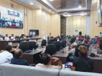 DPRD Kota Balikpapan menerima audiensi asosiasi serikat buruh Kota Balikpapan, dalam rangka peringatan Hari Buruh Tahun 2023, pada hari Senin (1/5/2023) di Ruang Rapat Paripurna DPRD Balikpapan.