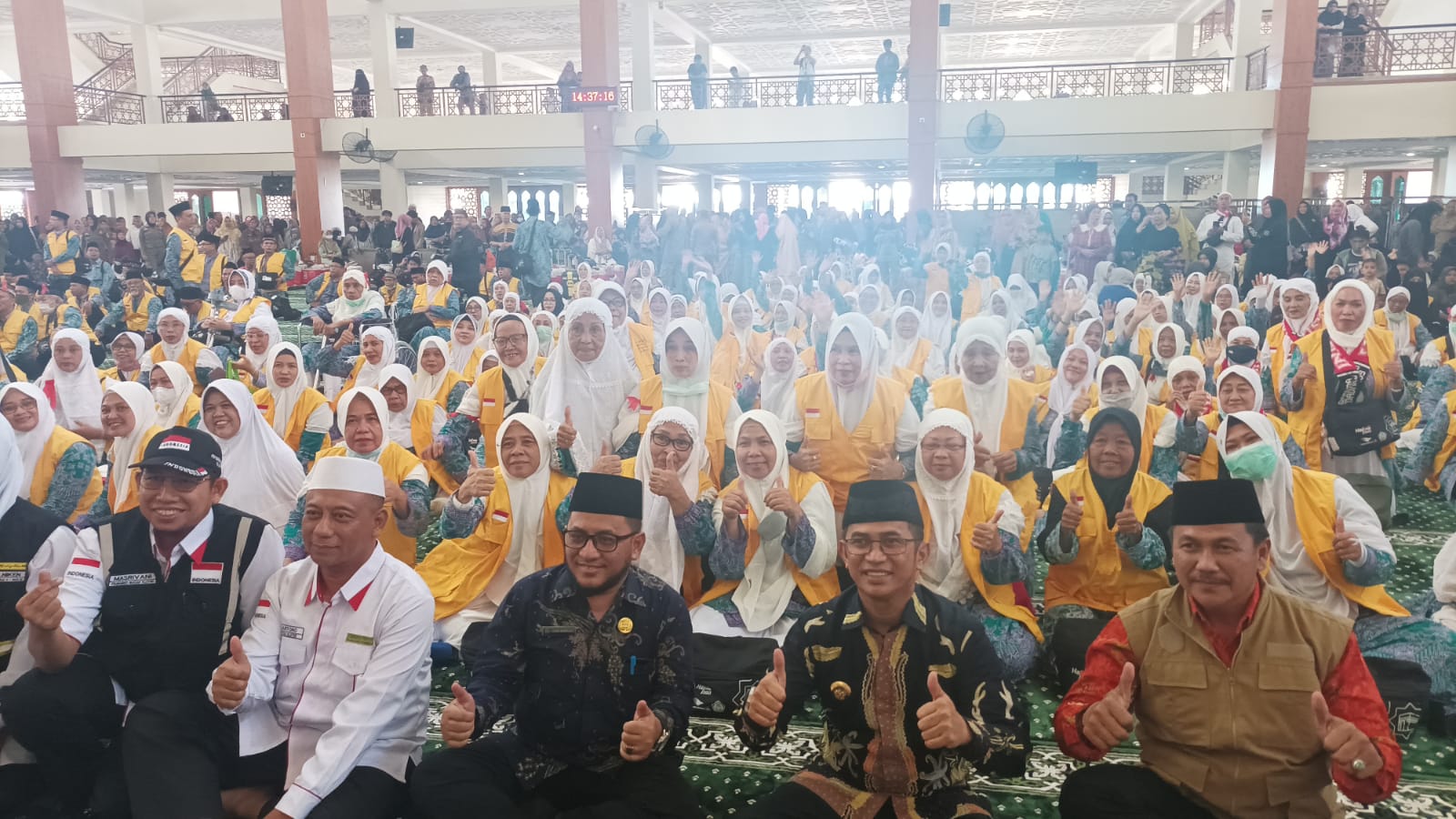 Kloter Pertama, Keberangkatan 299 Jemaah Haji Kota Balikpapan Dilepas Wali Kota Balikpapan 