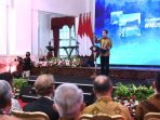 Presiden Republik Indonesia Joko Widodo meluncurkan logo baru Ibu Kota Nusantara (IKN) bertema Pohon Hayat di Istana Negara, Jakarta, pada Selasa (30/05/2023). 