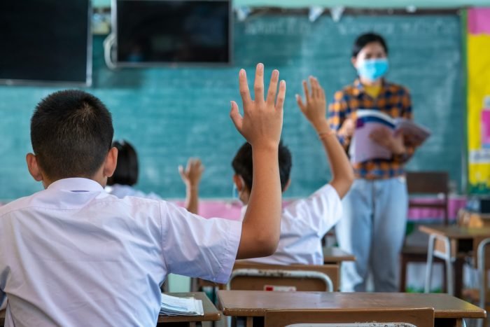 Setiap tanggal 2 Mei diperingati sebagai Hari Pendidikan Nasional (Hardiknas) yang juga bertepatan dengan hari lahir Ki Hajar Dewantara, Bapak Pendidikan Indonesia.Foto:Freepik.com