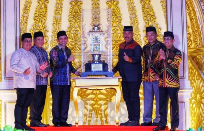 Kabupaten Kutai Kartanegara menyabet juara pertama dalam ajang MTQ ke 44 Tingkat Provinsi Kaltim di Kota Balikpapan. Foto: BorneoFlash.com/Niken Sulastri