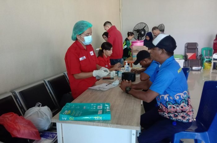 Donor Darah dan Bakti Sosial 23 Kota.