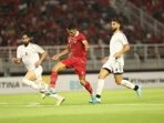 FIFA Matchday antara Indonesia dan Palestina akhirnya berakhir imbang 0 – 0, Laga yang berlangsung di Stadion Utama Gelora Bung Tomo (GBT) Surabaya, Rabu (14/6/2023) malam. Foto: HO/pssi.org