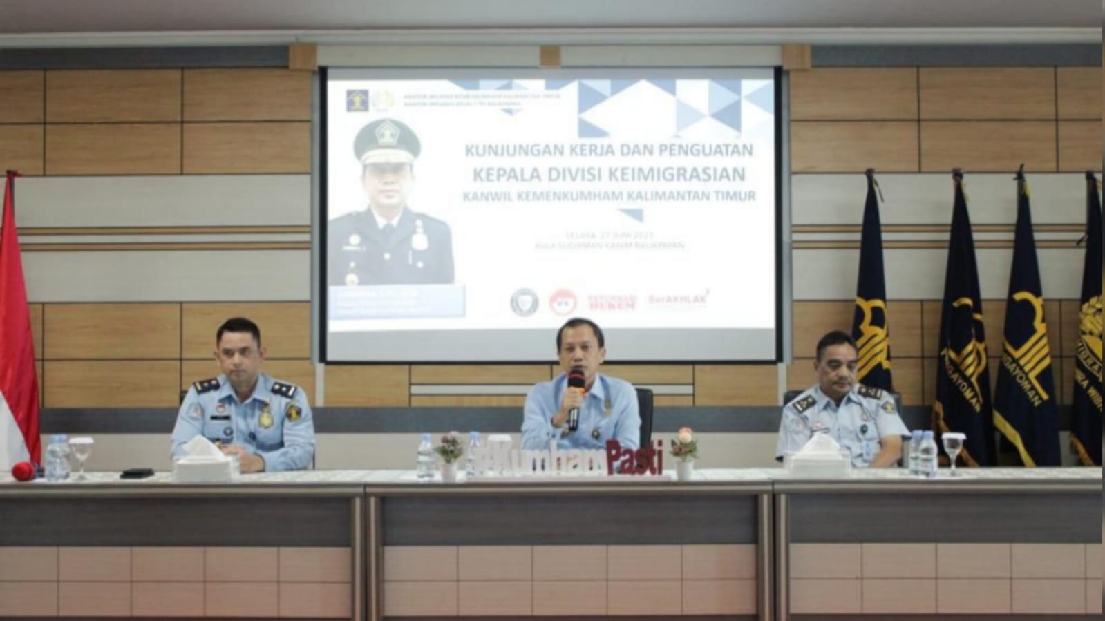 Kadiv Keimigrasian Kemenkumham Kaltim Lakukan Pembinaan Pencegahan TPPO dan PMI-NP