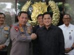 Ketua Umum PSSI Erick Thohir dan Kepala Kepolisian Negara Republik Indonesia Jenderal Listyo Sigit Prabowo di Markas Besar Kepolisian Republik Indonesia, Jakarta, Senin (26/6/2023). Foto: HO/pssi.org
