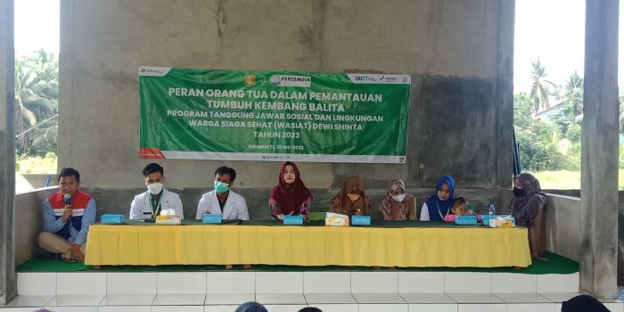 Pertamina melalui PT Kilang Pertamina Internasional (KPI) Unit Balikpapan bersama kelompok binaan Warga Siaga Sehat (WASIAT) Dewi Shinta menggelar Kelas Ibu dan Balita di Desa Girimukti, Penajam Paser Utara, Selasa (30/5/2023). Foto: HO/KPI Unit Balikpapan.