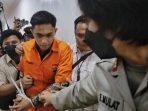 Tersangka penganiayaan Cristalino David Ozora, Mario Dandy Satriyo di lingkungan PN Jaksel beberapa waktu lalu. Foto: CNN Indonesia/Adhi Wicaksono.